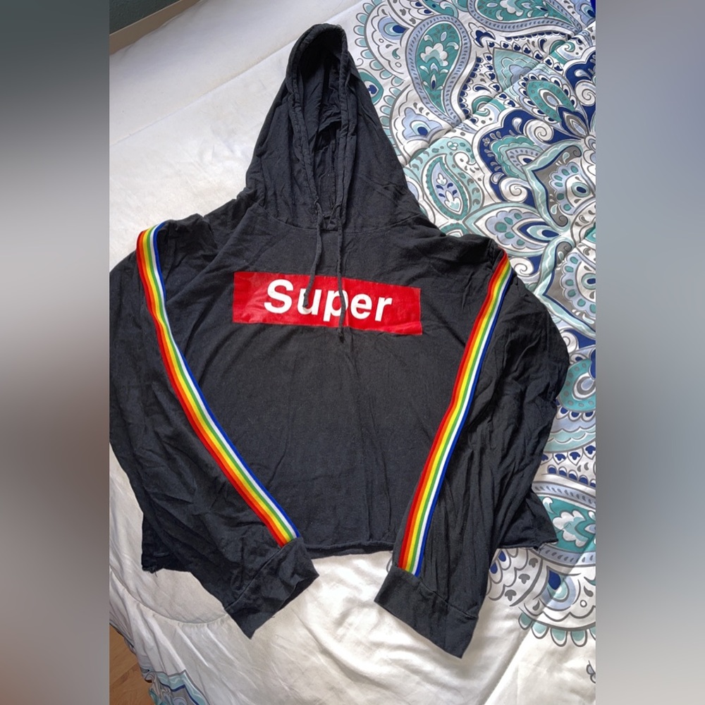 Black super crop top